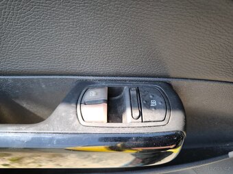 opel corsa D automat - 17