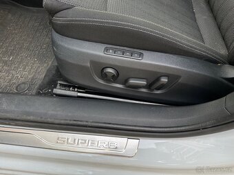 Škoda Superb, 2.0 TSI 140kW Style Combi DSG - 17