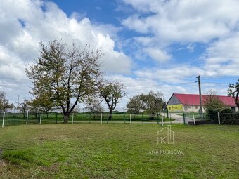 Pozemek vhodný k výstavbě rodinného domu, 651 m² - 17