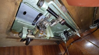 Šicí stroj Lada 233 - 17