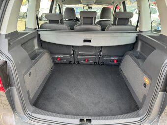 Volkswagen Touran 1,2 TSI 77 KW 2 MAJ STK SK - 17