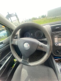 Golf V - 17