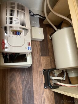 Knaus Sport LK 400 palandy - 17