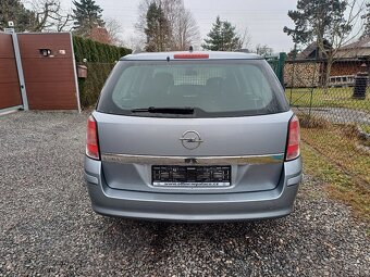 Benzínová Opel Astra 1.8 ..16V Tempomat - 17