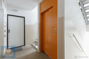 Prodej bytu 3+1 (76,3 m2) s lodžií a sklepem, OV, panel, Pra - 17