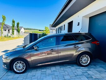 Ford Focus 1.0 Ecoboost Trend Plus - 17