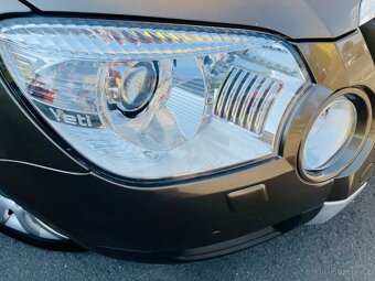 ŠKODA YETI  1.8 TSI 118 kW BENZÍN EXPERIENCE 4x4 KUŽE, TAŽNÉ - 17