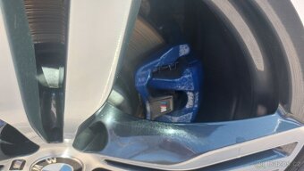 630 xDrivr GT  M paket nový motor najeto 68000km - 17