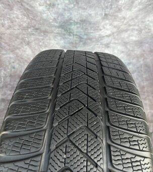 Zimni top sada Mercedes Třídy E 245/45/18 a 275/40/18 - 17