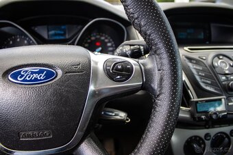Ford Focus Kombi 1.0 ecoboost Trend /AJ NA SPLATKY/ - 17