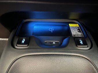 Toyota Corolla sedan GR SPORT DYNAMIC - 17