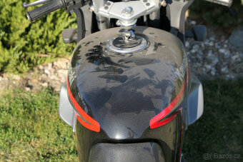 Kawasaki GPZ 500 S - 17