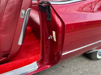 1967 Cadillac Deville Convertible - 17