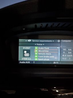 BMW e91 330i - 17