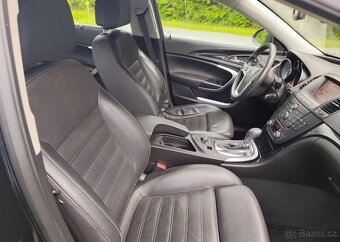 Opel Insignia 2.8 V6 4x4 kůže, navi benzín automat 191 kw - 17