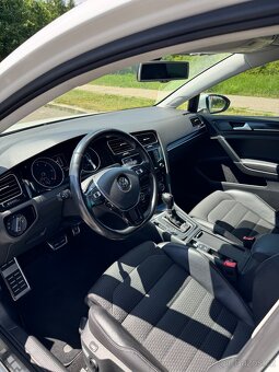 VW Golf VII variant 2.0 TDI BMT Highline - 17
