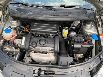 Škoda Fabia II 1.4 16V Ambiente r.v.2008 - 17