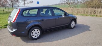 Prodám Ford Focus 1.6TDCI 66Kw r.v.2009 nová STK - 17