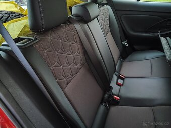 YARIS CROSS Executive Hybrid(HEV),ČR,1.M.,DPH,Pův.lakZáruka - 17