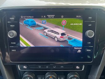 VOLKSWAGEN PASSAT 2,0 TDI 110 KW DSG NAVI DPH - 17
