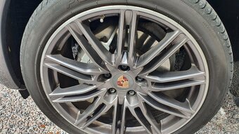 PORSCHE CAYENNE S 4.2TDi V8 382PS MODEL 2014 PĚKNÉ - 17