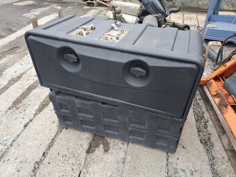 Iveco Eurocargo 7.5E21 E6 r.v. 12/2015 po dílech. - 17