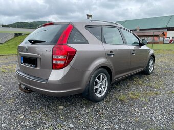 Kia Ceed 1.6 CRDi 85kw, 2007, ČR - 17