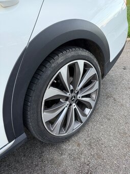 MERCEDES-BENZ E 220d ALL TERRAIN 4matic 08/2018 E220d - DPH - 17
