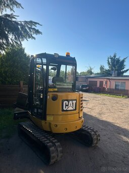 Cat 302.7D Minibagr 3T s naklápěcí hlavou - 17