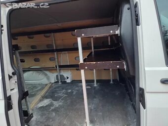 VW T5 Transporter 2.0TDI 103kW,LONG,2013,klima,tažné - 17