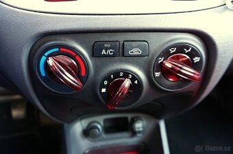 KIA RIO SEDAN 1,4 16V 71KW 2009 - 17