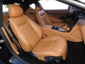 2009 Maserati GranTurismo 4.2L V8 - 17