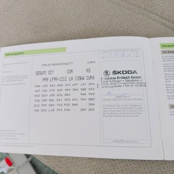 ŠKODA OCTAVIA 3. RS 2,0 TDI Servisní kniha - 17