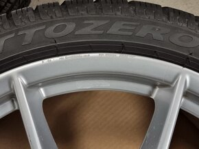 originál alu PORSCHE 911 991.2 8,5 a 11x20" 5x130 s pneu - 17