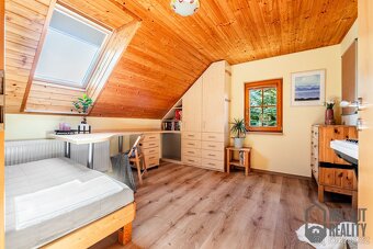 Prodej roubenky k trvalému bydlení, 4+kk, 163 m2, zahrada 19 - 17