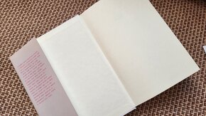 6x biografie, memoáry a životopisná beletrie - 17