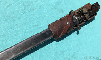 Švédský námořní bodák M1915 - 17