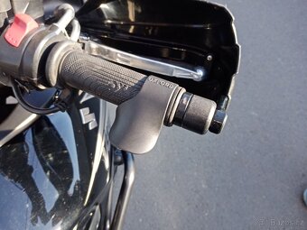 SUZUKI DL 650 V-Strom – 2011 - 17