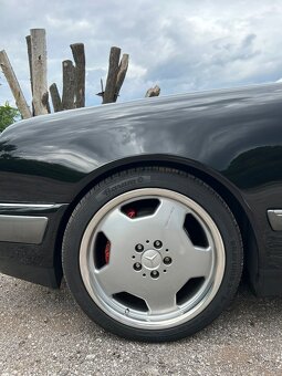 Mercedes benz w210 4,3 V8 - 17