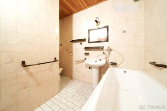 Prodej Rodinný dům, 245㎡ - 17
