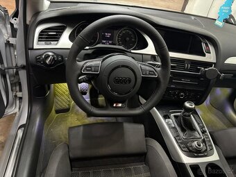 AUDI RS PERFOROVANY ZKOSENY VOLANT - 17