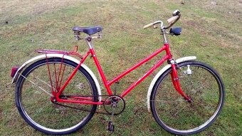 Dámské kolo VELAMOS,ESKA,UKRAJINA - 17