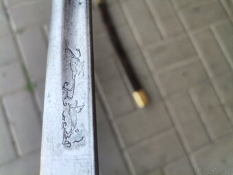Tesak - 17
