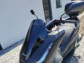 Honda Pcx 125 Dx -ČR 6let záruka BLACK - 17