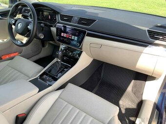 Škoda Superb 3 Combi L&K 2.0 TDI 110 kW/DSG/WEBASTO/Tažné - 17