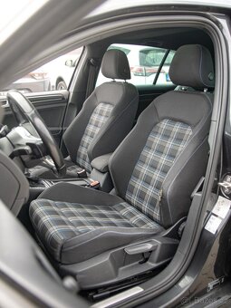 VW Golf GTE Plug-in 180kW DSG Nová baterie - 17