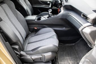 Peugeot 3008 1.2 PureTech 96kW (2017) - 17