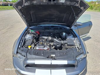 Ford Mustang 2013 3,7 automat premium - 17