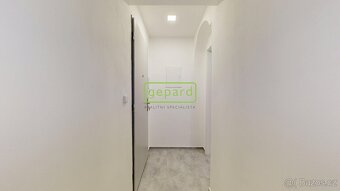 Investiční příležitost, 2kk, cihla, po rekonstrukci v centru - 17