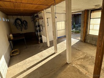 Prodej rodinného domu 234 m², pozemek 2009 m² Šanov - 17